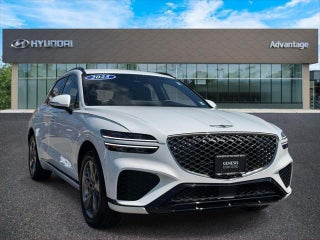2025 Genesis GV70 with Alta White Exterior