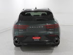 2024 GV70 Thumbnail 22