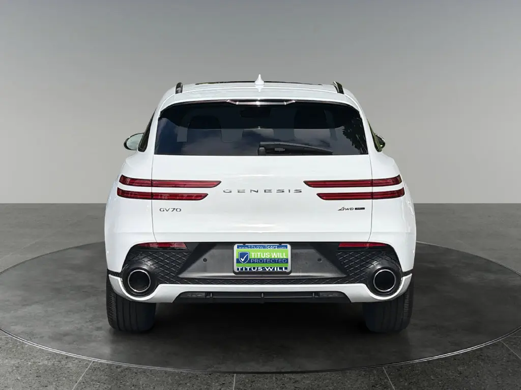 2025 Genesis Gv70 - $51,999