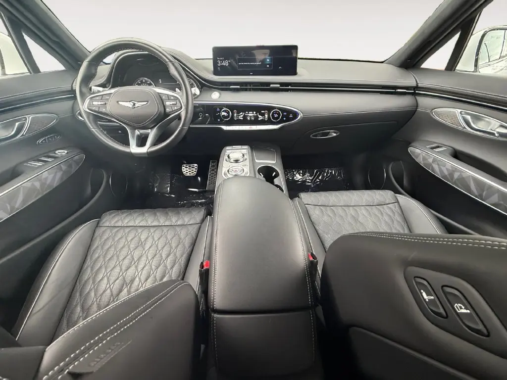 2025 Genesis Gv70 - $51,999