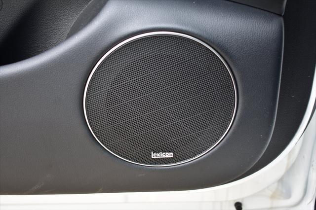 2025 Genesis Gv70 - $46,367