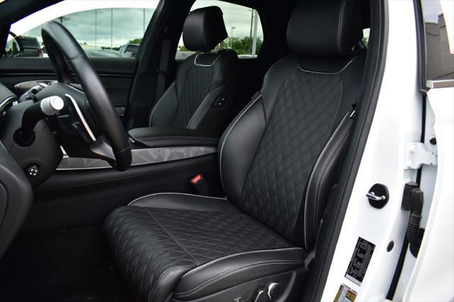 2025 Genesis Gv70 - $46,367