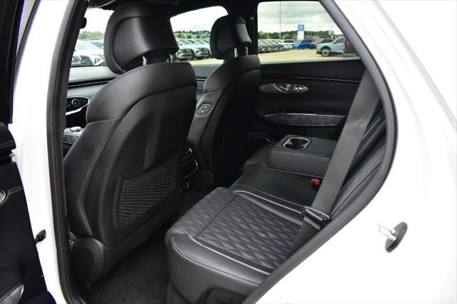 2025 Genesis Gv70 - $46,367