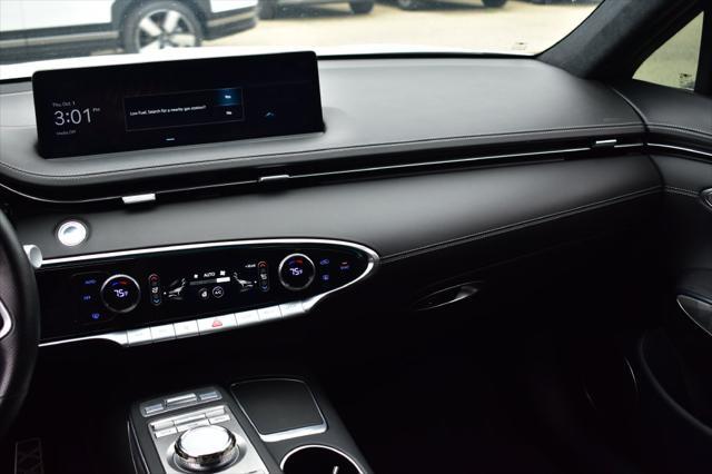 2025 Genesis Gv70 - $46,367