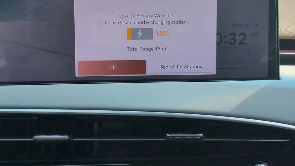 2026 Genesis Electrified GV70 Standard