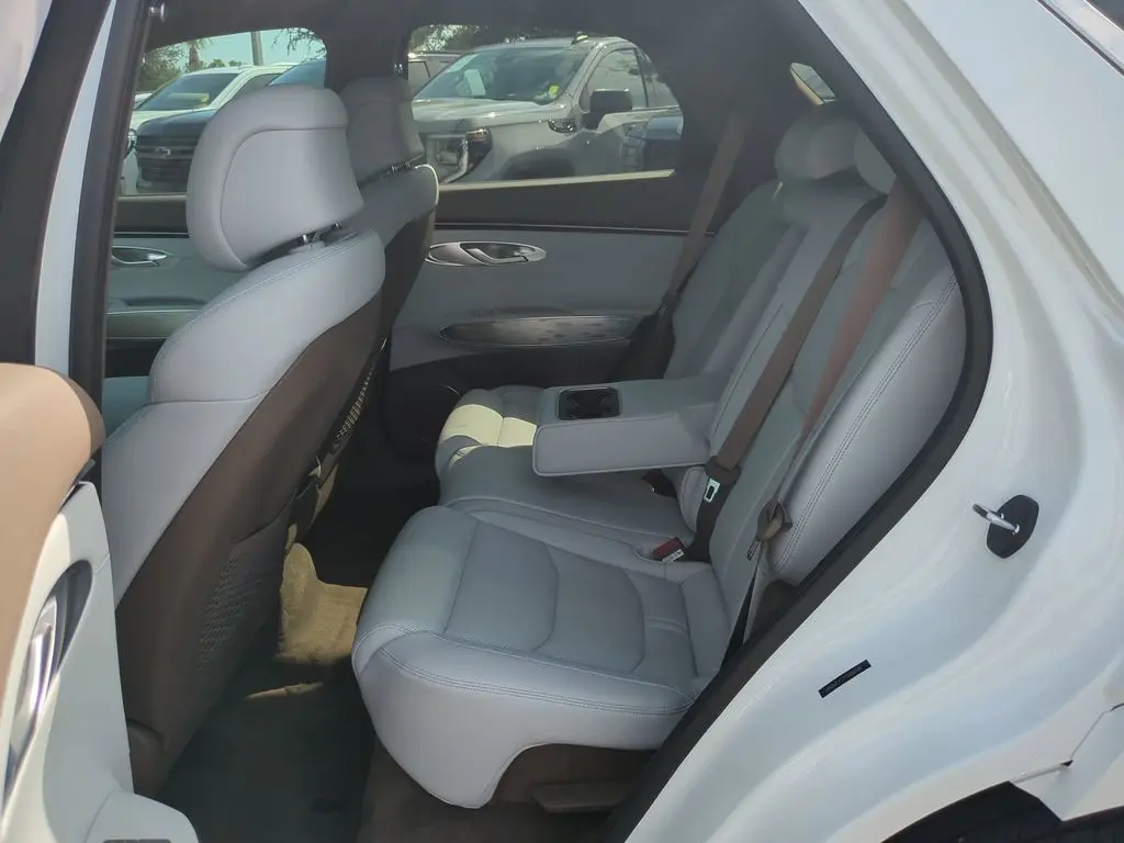 2026 Genesis Gv70 - $66,400