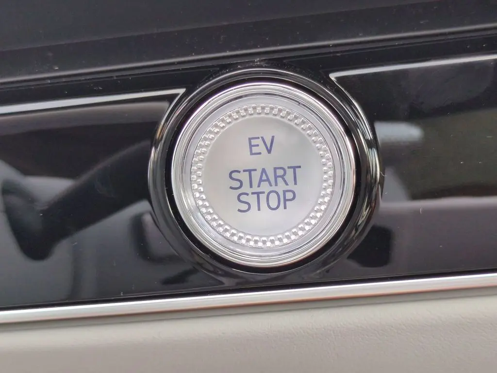 2026 Genesis Gv70 - $66,400