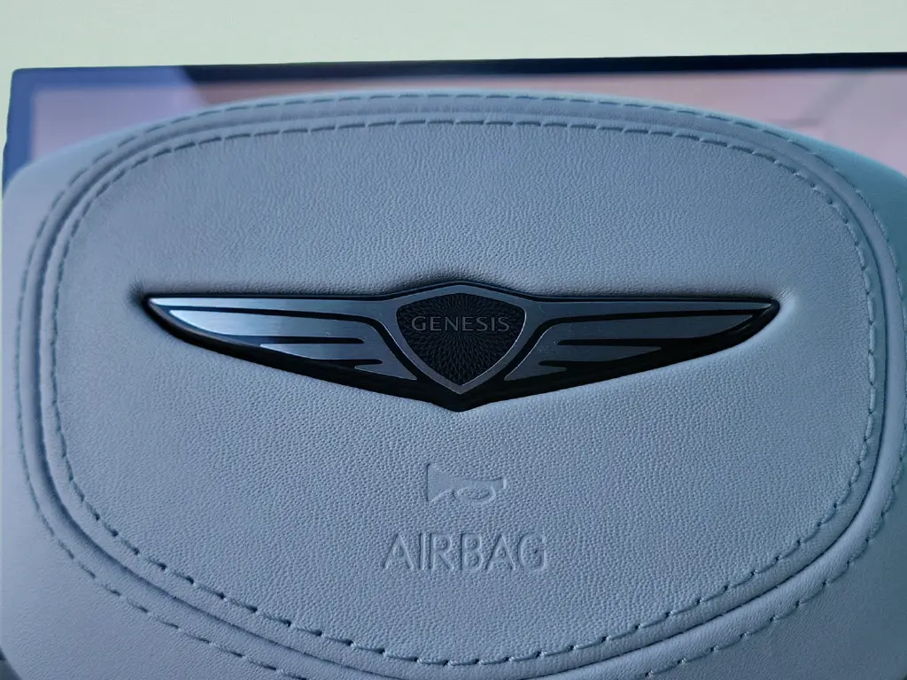 2026 Genesis Gv70 - $65,999