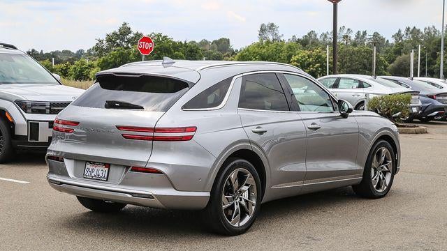 2023 Genesis Electrified GV70 Base