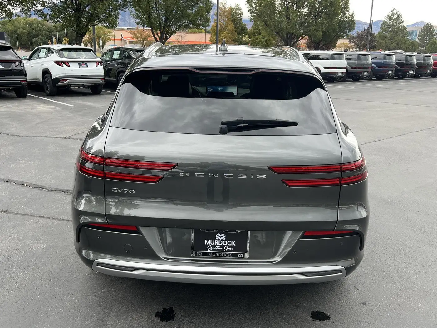 2024 Genesis Gv70 - $41,256