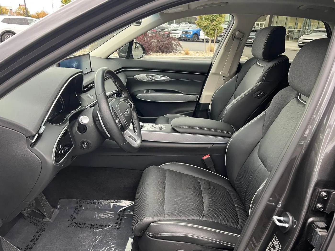 2024 Genesis Gv70 - $41,256