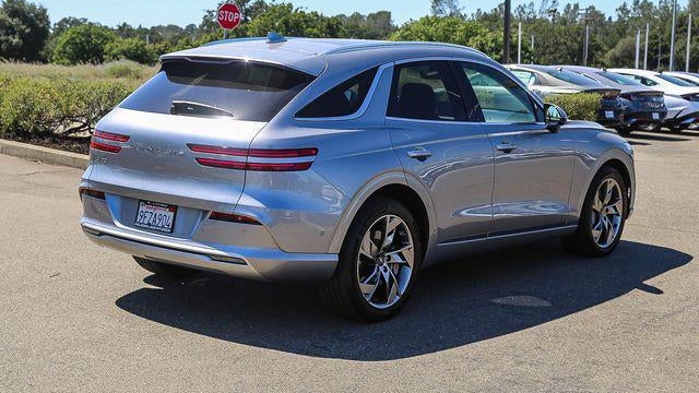 2023 Genesis Electrified GV70 Base