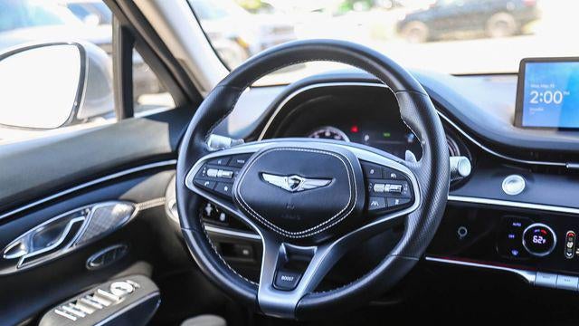 2023 Genesis Electrified GV70 Base