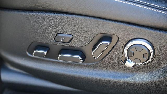 2023 Genesis Electrified GV70 Base