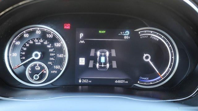 2023 Genesis Electrified GV70 Base