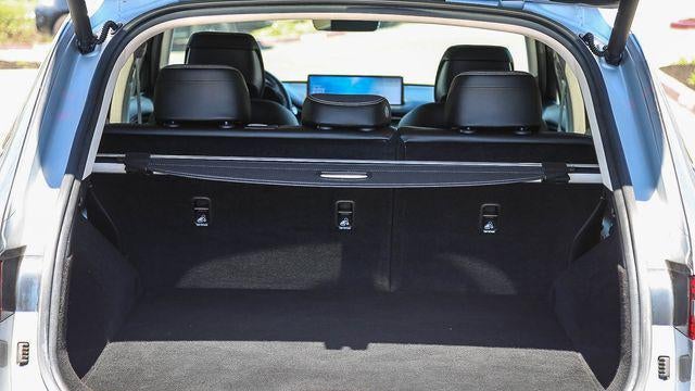 2023 Genesis Electrified GV70 Base