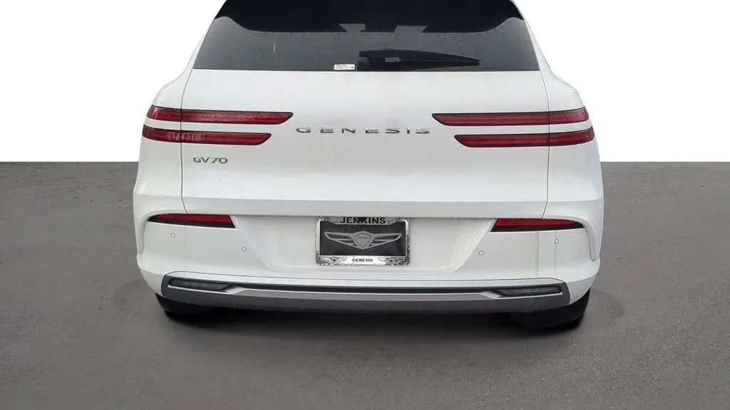2025 Genesis Electrified GV70 Advanced