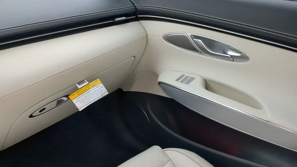 2025 Genesis Electrified GV70 Advanced