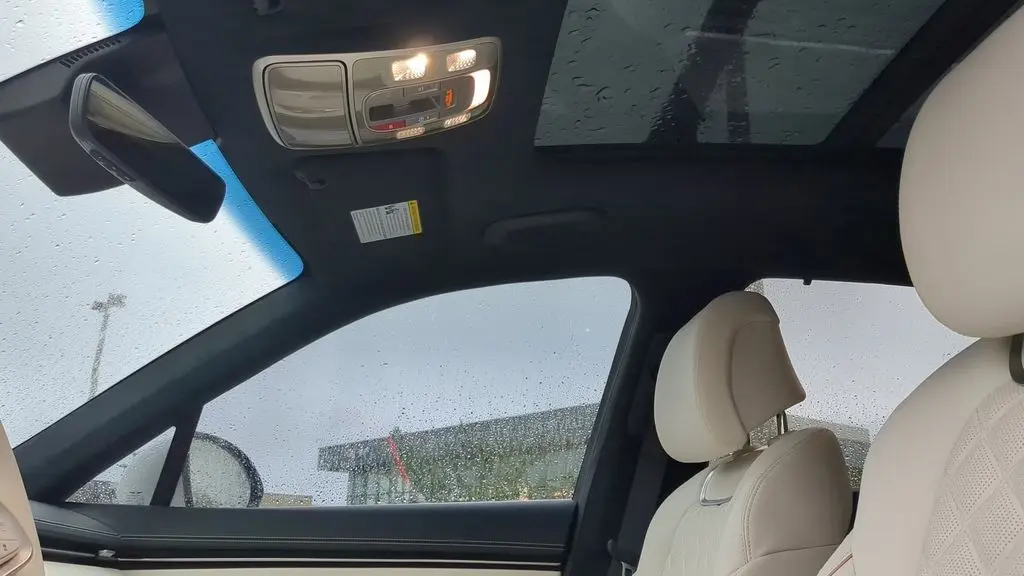 2025 Genesis Electrified GV70 Advanced