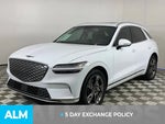 2024 Electrified GV70 Thumbnail 39