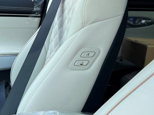 2025 Genesis Gv70 - $75,725