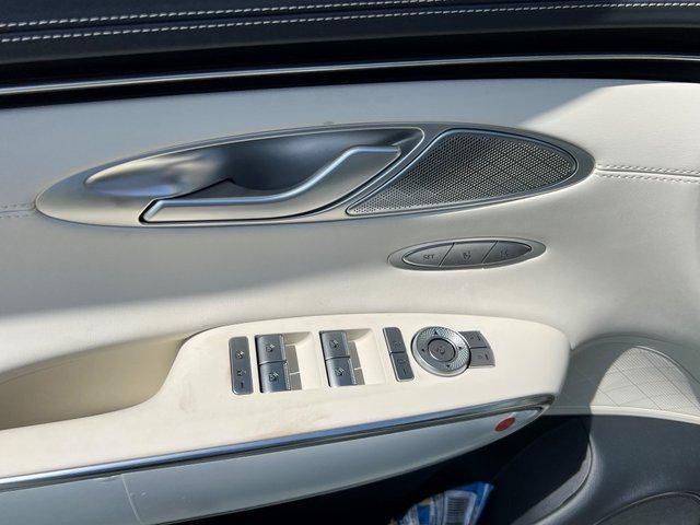 2025 Genesis Gv70 - $75,725