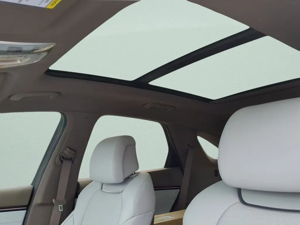 2026 Genesis Gv70 - $59,600