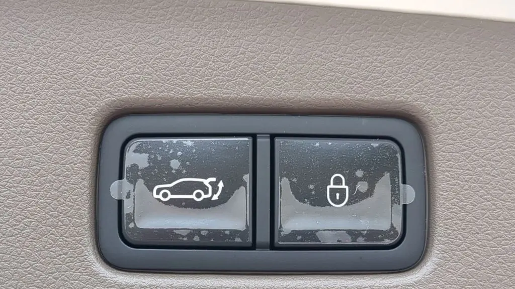 2026 Genesis Electrified GV70 Standard