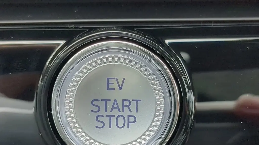 2026 Genesis Electrified GV70 Standard