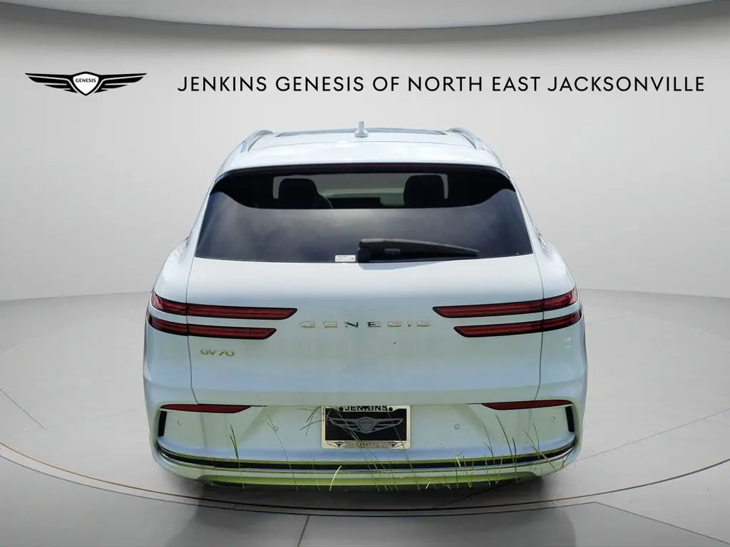 2026 Genesis Gv70 - $59,600