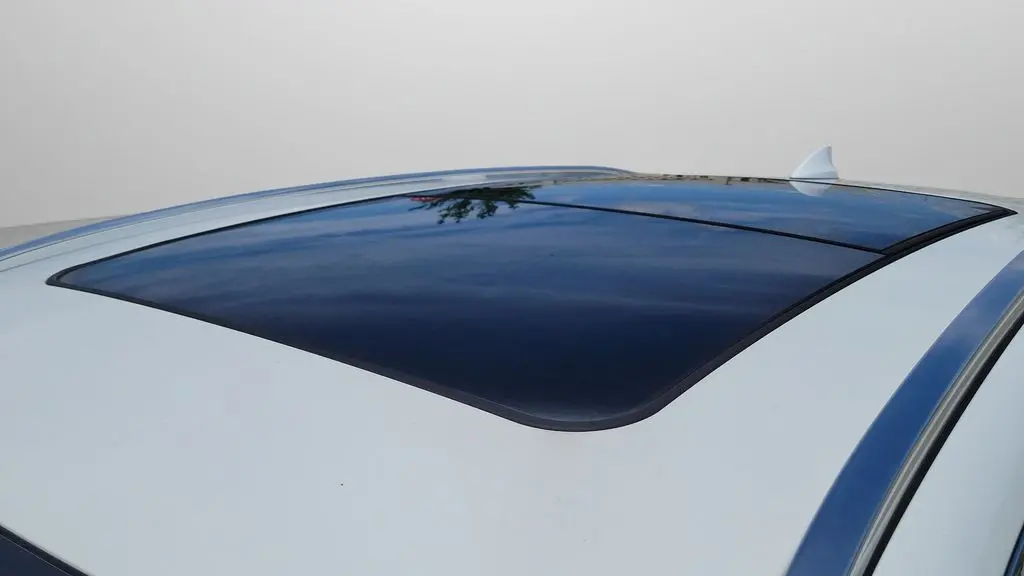 2026 Genesis Electrified GV70 Standard