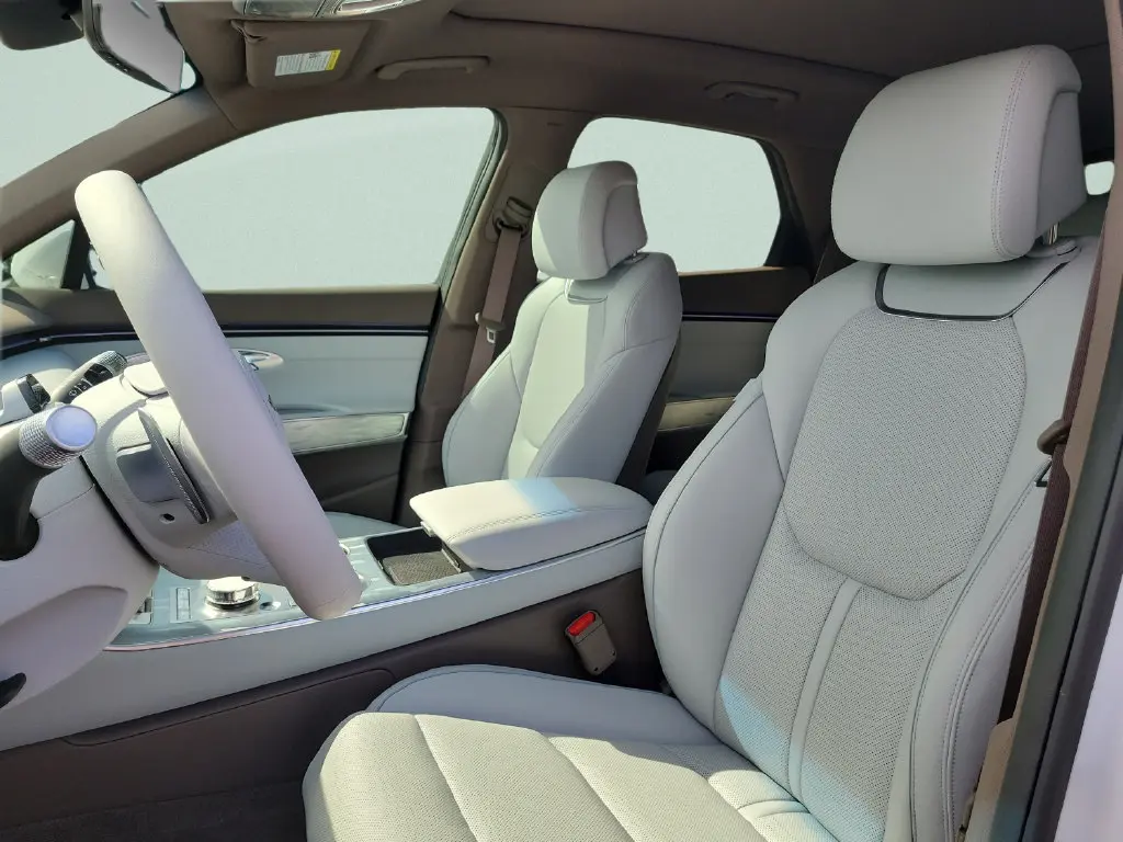 2026 Genesis Gv70 - $62,399