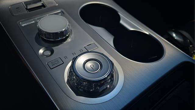 2026 Genesis Gv70 - $55,766