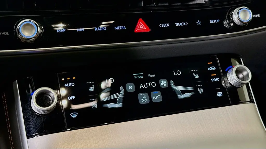 2026 Genesis GV70 3.5T Sport Advanced