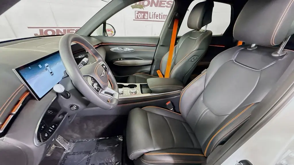 2026 Genesis GV70 3.5T Sport Advanced