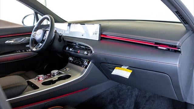 2026 Genesis GV70 3.5T Sport Advanced