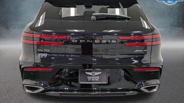 2026 Genesis GV70 3.5T Sport Advanced