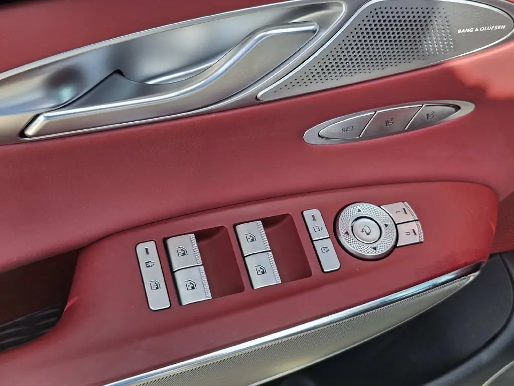 2026 Genesis Gv70 - $49,900