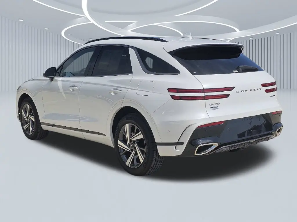 2026 Genesis Gv70 - $48,900