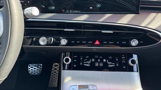2026 Genesis GV70 3.5T Sport Advanced