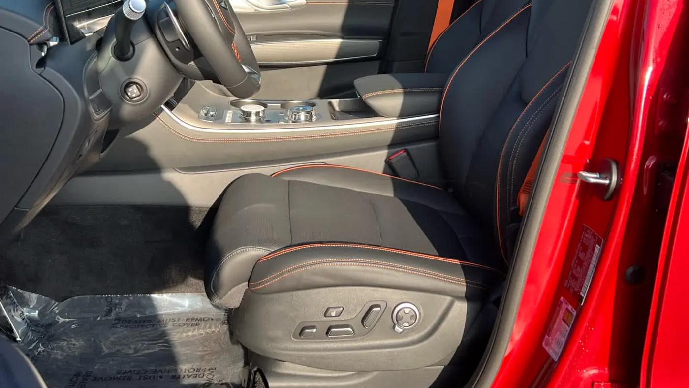 2026 Genesis GV70 3.5T Sport Advanced