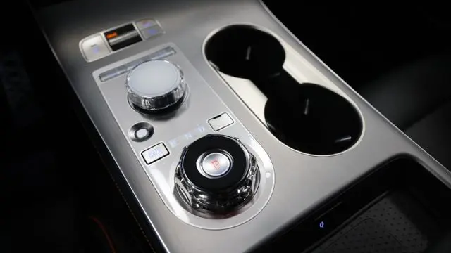 2026 Genesis GV70 3.5T Sport Advanced