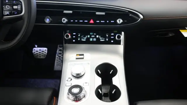2026 Genesis GV70 3.5T Sport Advanced