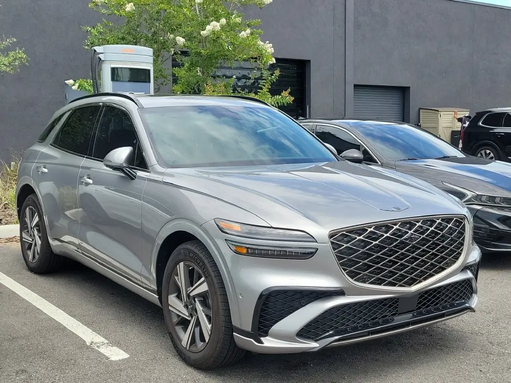 2026 Genesis Gv70 - $65,060