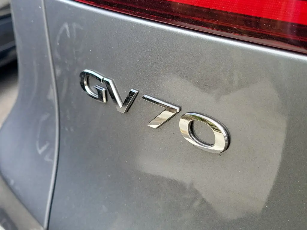 2026 Genesis Gv70 - $65,060