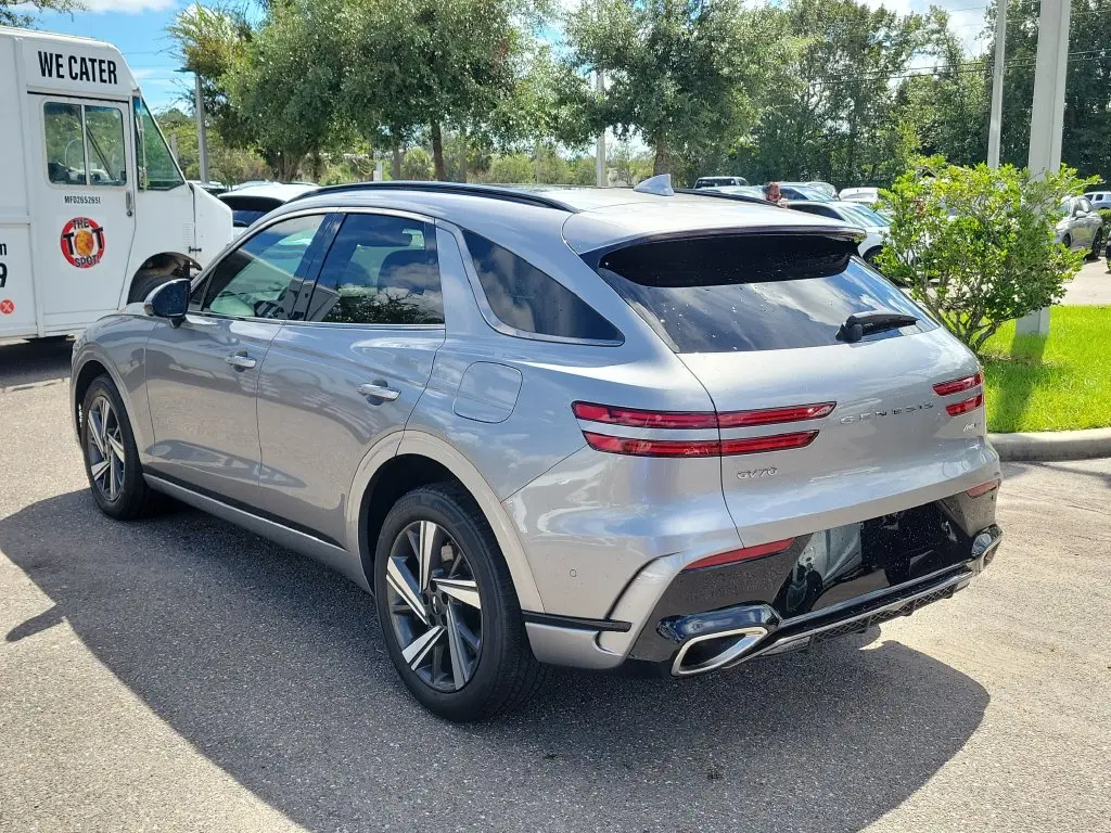 2026 Genesis Gv70 - $65,099