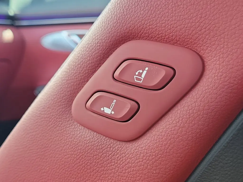 2026 Genesis Gv70 - $65,099