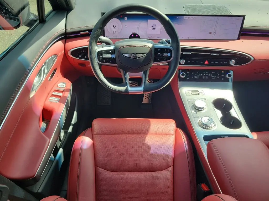 2026 Genesis Gv70 - $65,099