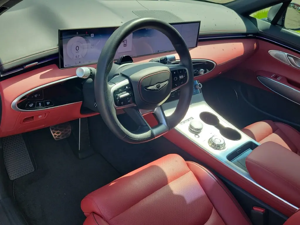 2026 Genesis Gv70 - $65,099
