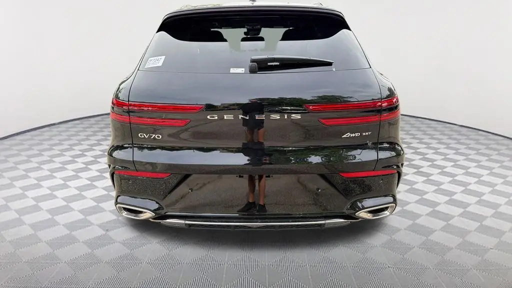 2026 Genesis GV70 3.5T Sport Advanced
